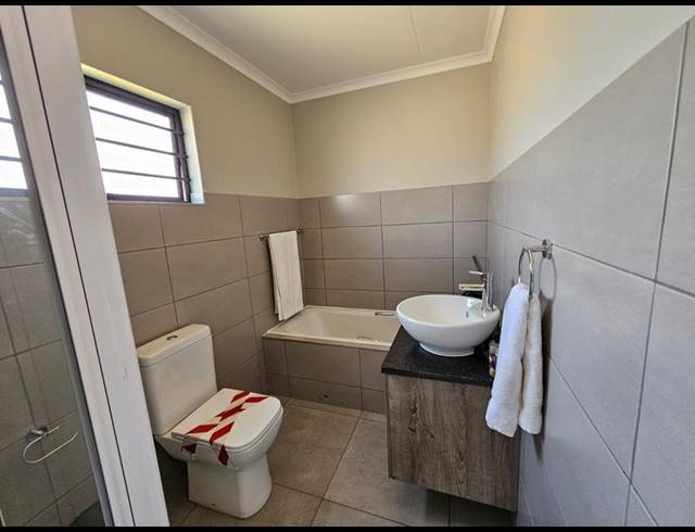 3 BEDROOM HOUSE FOR SALE IN PRESIDENT PARK